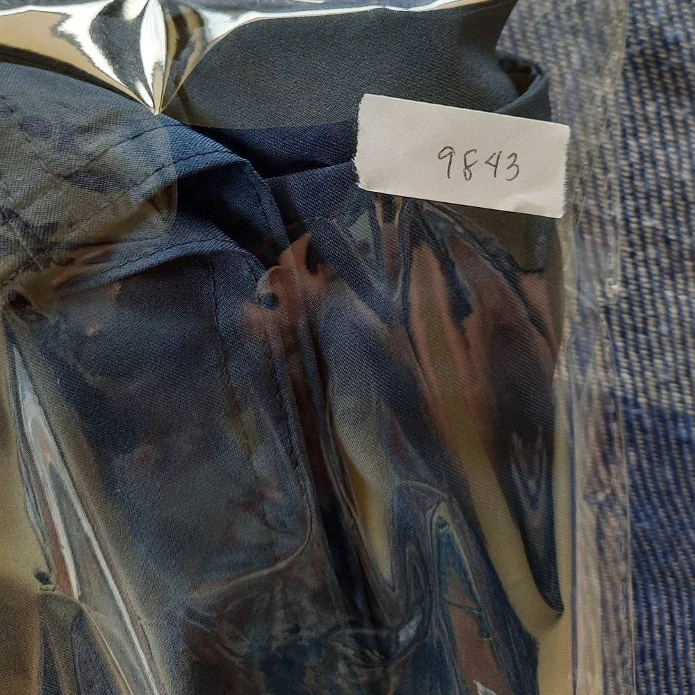 Outerknown Apex Boardshorts Mens 34 Navy  Blue Recycled Polyester Swim Trunks